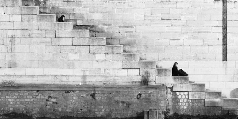 危机Alpha策略解析：管理期货(CTA)基金在市场巨震中的表现与配置价值 | 专业投资咨询与理财服务视角