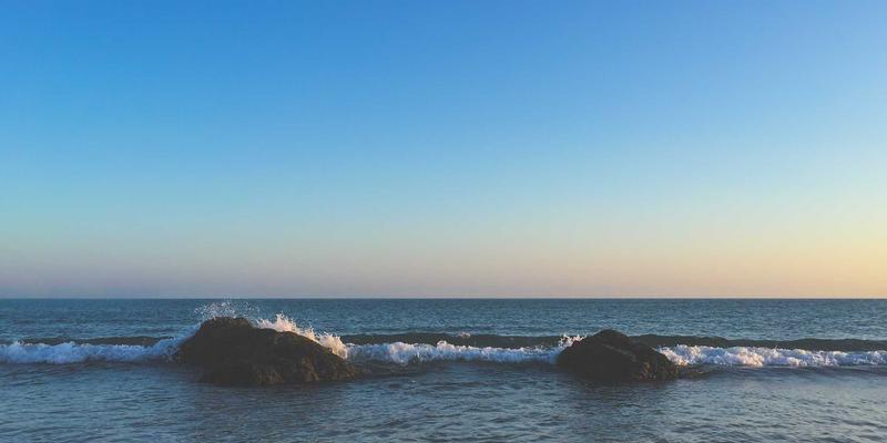 后疫情时代全球供应链重构下的行业轮动与股票投资机会：SIITCF视角下的财务规划新策略