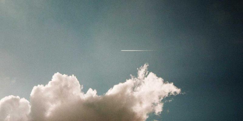 通胀挂钩债券实战指南：滞胀时期的财富管理与资产配置策略